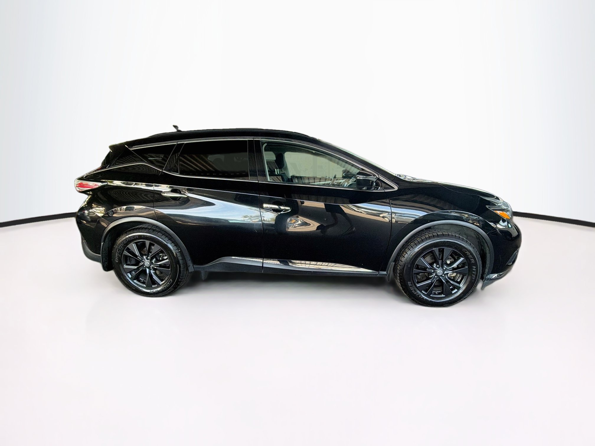 Used 2018 Nissan Murano SV w/ Premium Package AWD/4WD image 10