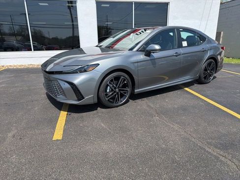 New 2026 Toyota Camry XSE FWD image 2