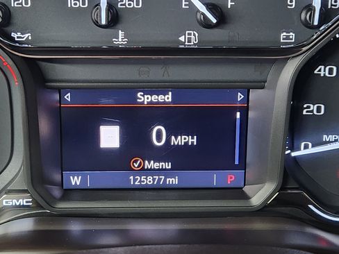 Used 2020 GMC Sierra 1500 SLT RWD image 11