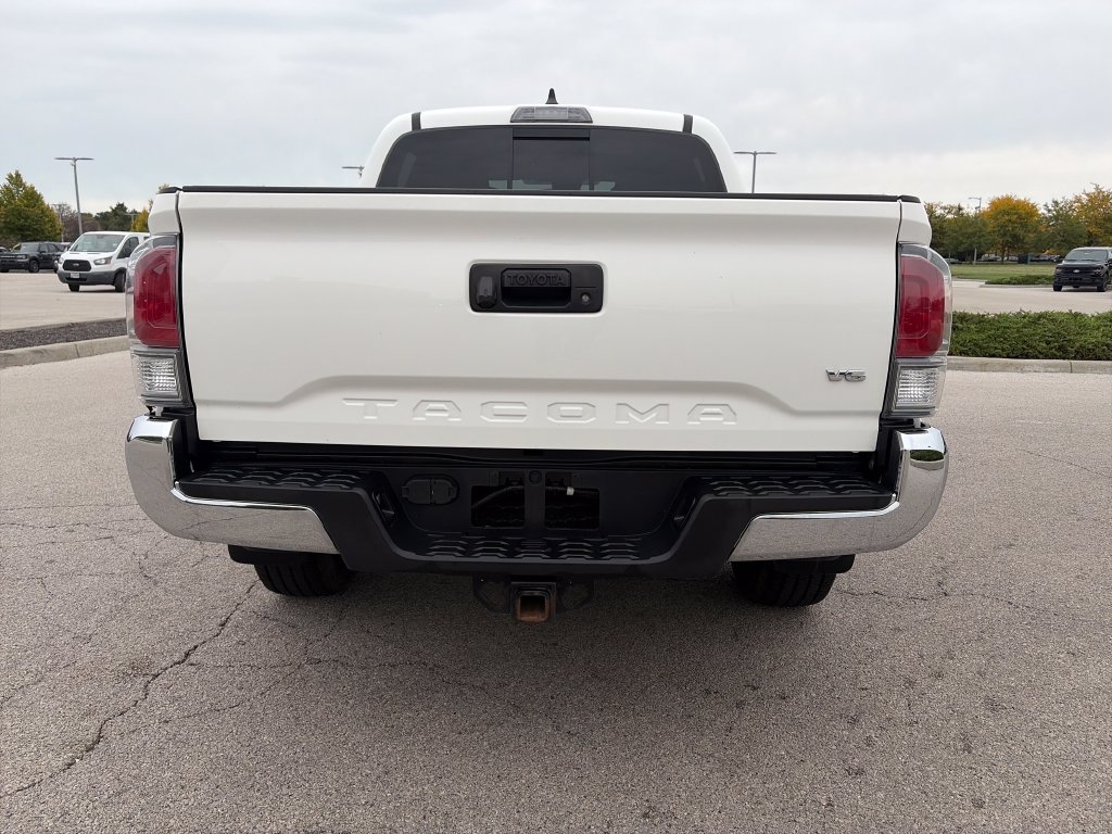 Used 2021 Toyota Tacoma TRD Off-Road AWD/4WD image 7