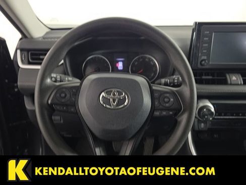 Used 2019 Toyota RAV4 XLE w/ Carpet Mat Package FWD image 13