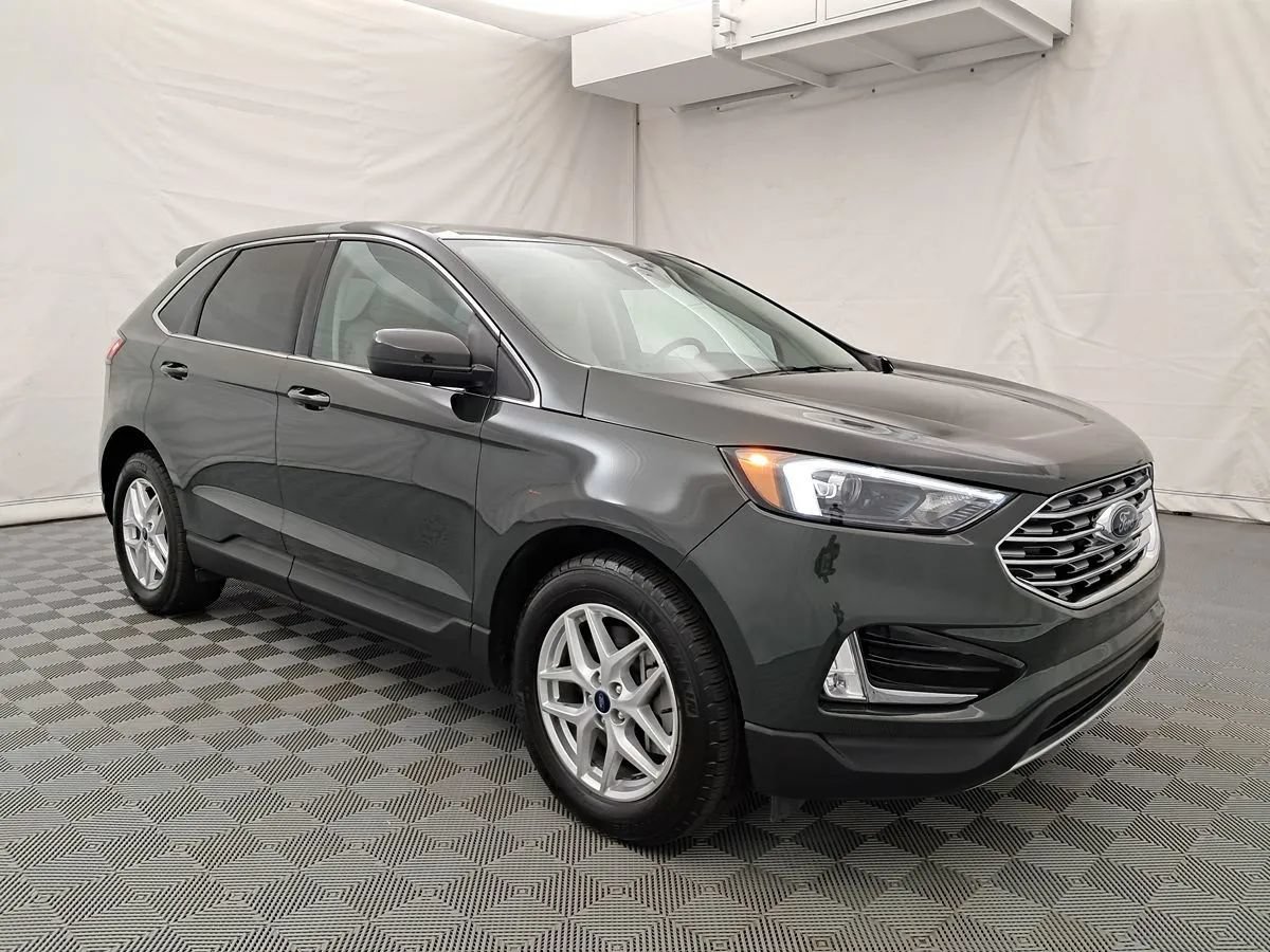 Used 2022 Ford Edge SEL AWD/4WD image 2