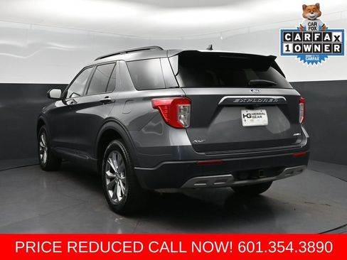 Used 2023 Ford Explorer XLT w/ Equipment Group 202A AWD/4WD image 5
