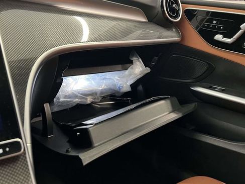 Certified 2023 Mercedes-Benz C 300 4MATIC Sedan image 33