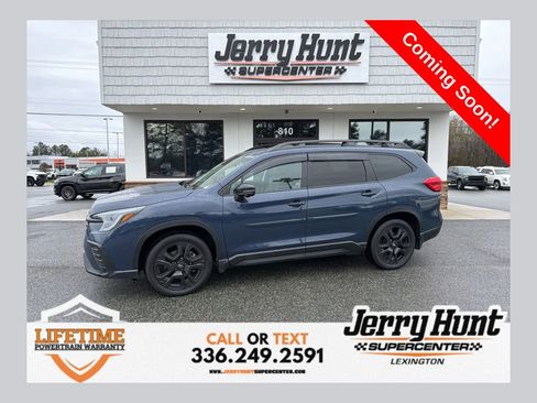 Used 2023 Subaru Ascent Onyx Edition Limited image 1