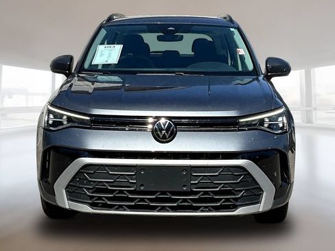 Used 2025 Volkswagen Taos S FWD image 2