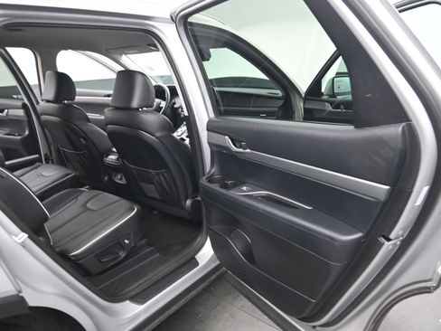Used 2025 Hyundai Palisade SEL image 27