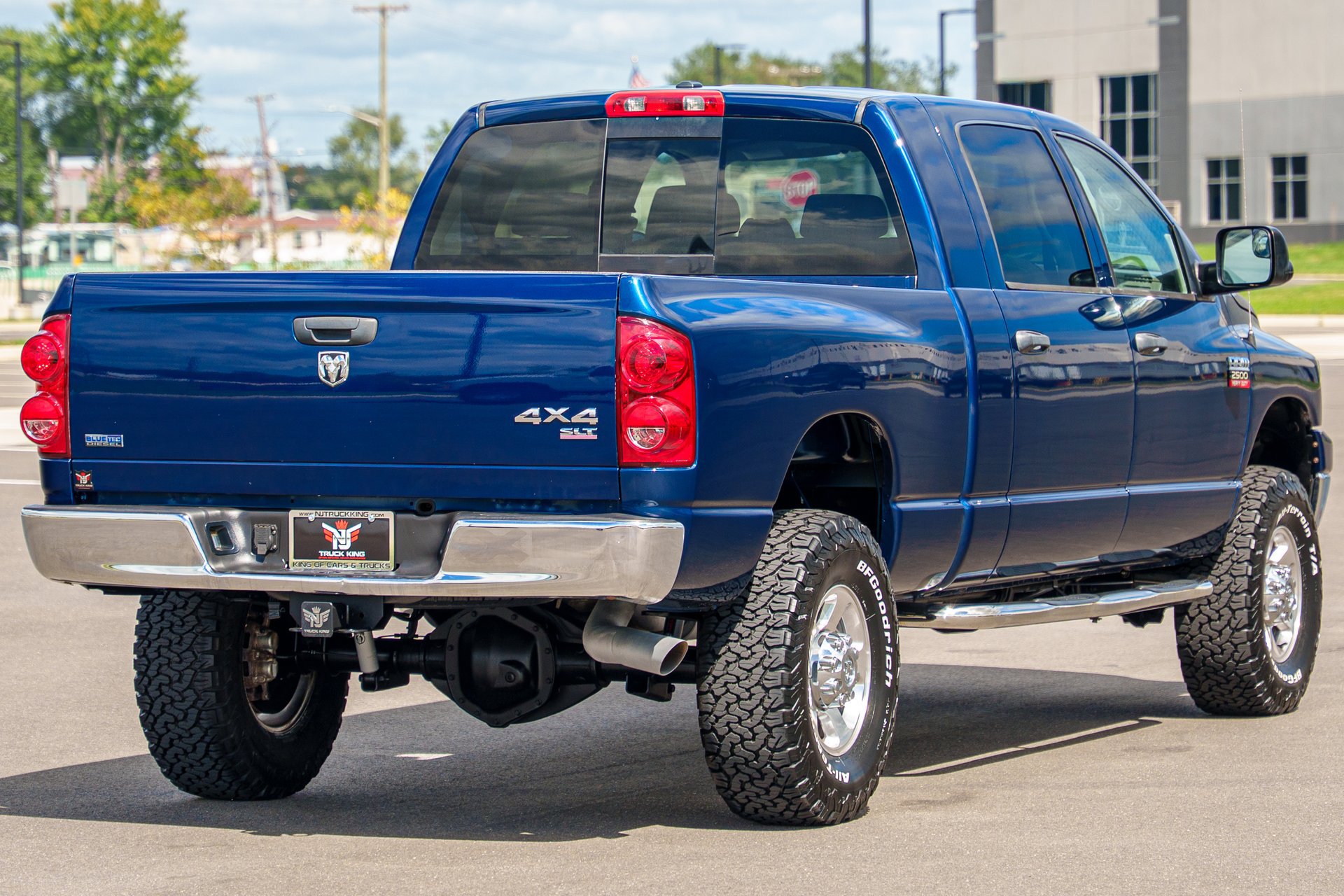 Used 2009 Dodge Ram 2500 Truck SLT w/ Popular Equipment Group AWD/4WD image 7