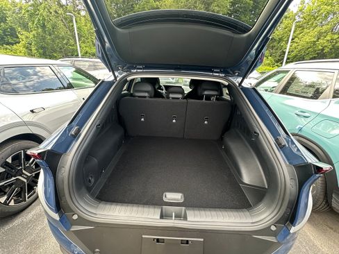 New 2025 Kia EV6 Light w/ Light LR Technology Package image 10