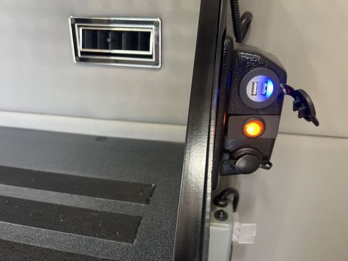 Used 2021 RAM ProMaster 1500 FWD image 27