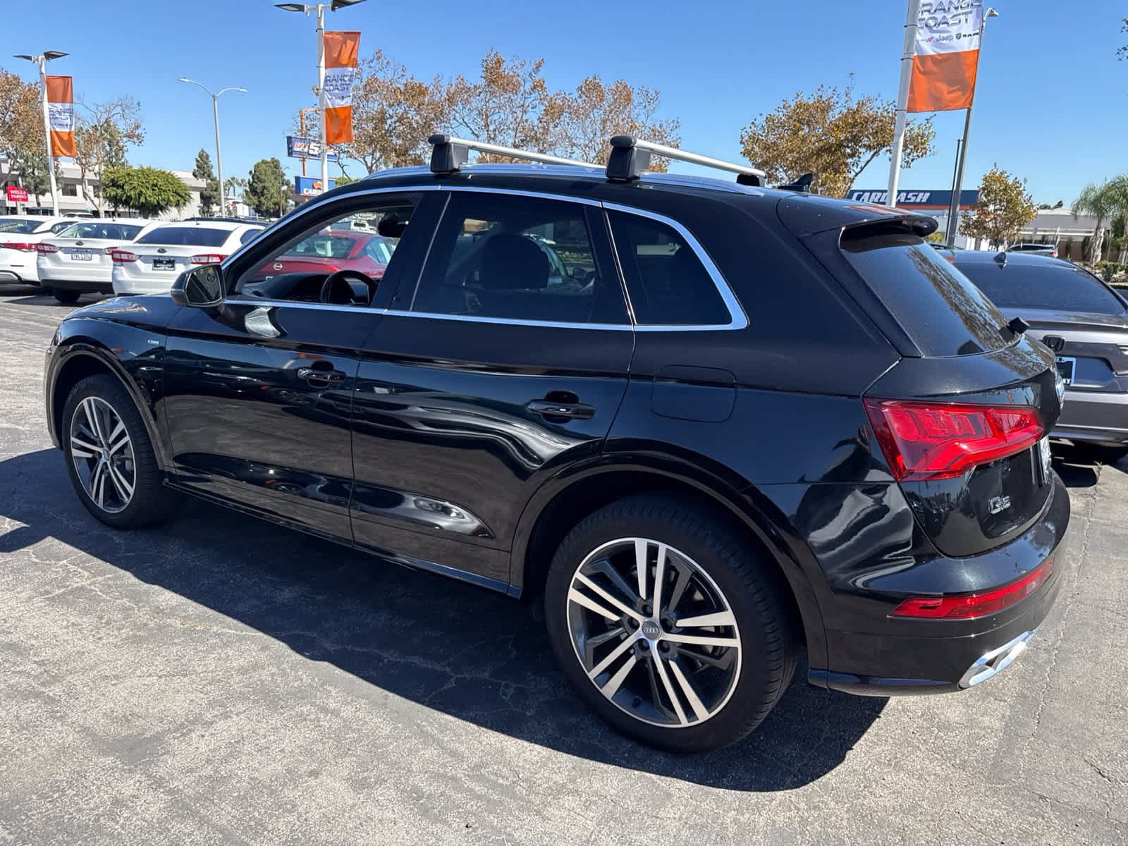 Used 2020 Audi Q5 e Premium Plus w/ Premium Plus Package AWD/4WD image 20