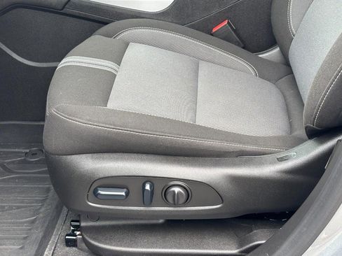 Certified 2024 Chevrolet Blazer LT w/ Convenience Package FWD image 15