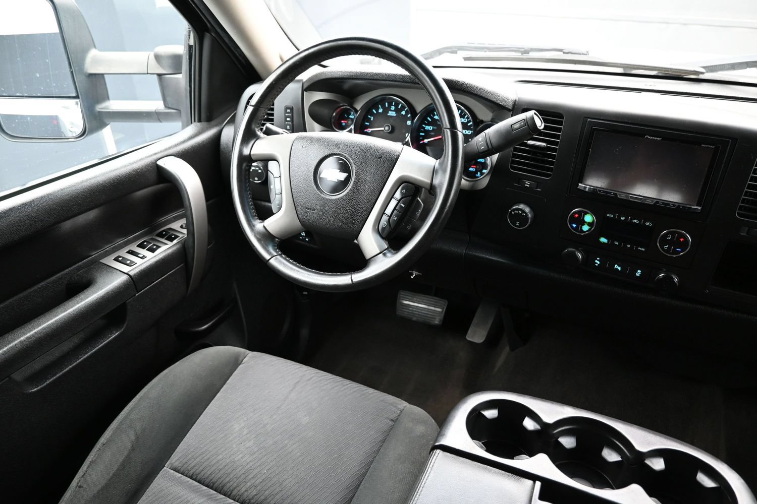 Used 2013 Chevrolet Silverado 1500 LT w/ All-Star Edition AWD/4WD image 25