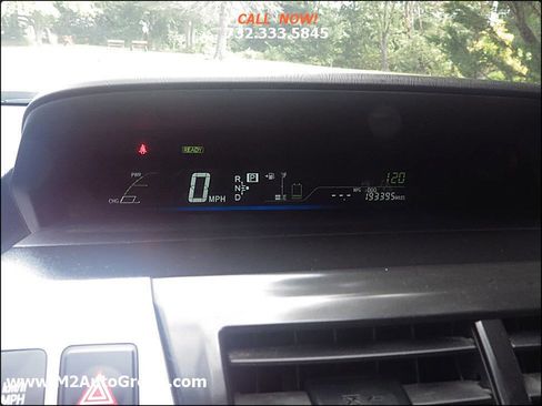 Used 2012 Toyota Prius V Five image 9