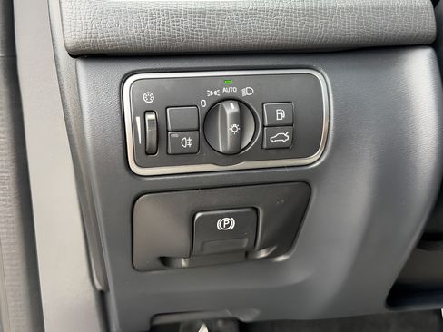 Used 2017 Volvo XC60 T5 Inscription FWD image 39