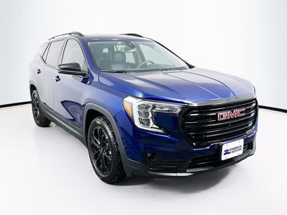 Used 2022 GMC Terrain SLT w/ Infotainment Package II