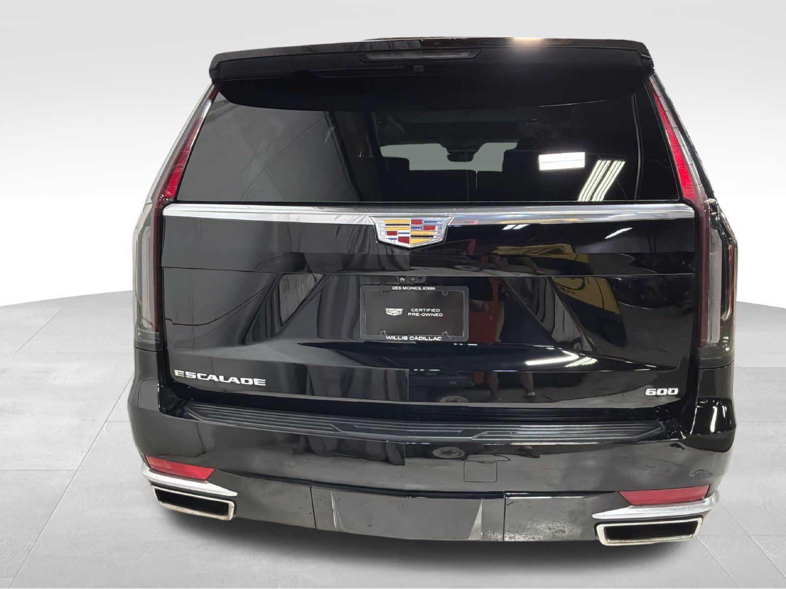 Used 2023 Cadillac Escalade ESV Premium Luxury Platinum AWD/4WD image 6
