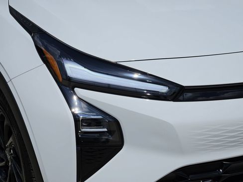 New 2027 Chevrolet Bolt RS FWD image 9