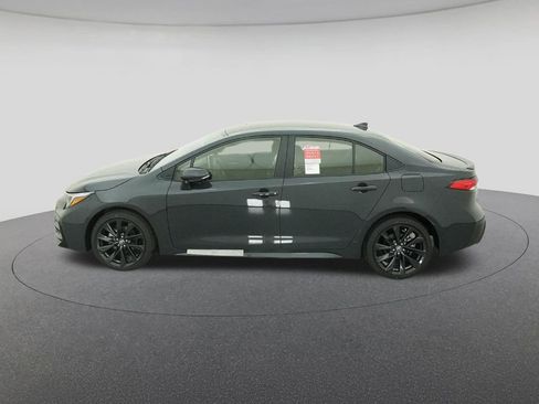 New 2026 Toyota Corolla SE image 3