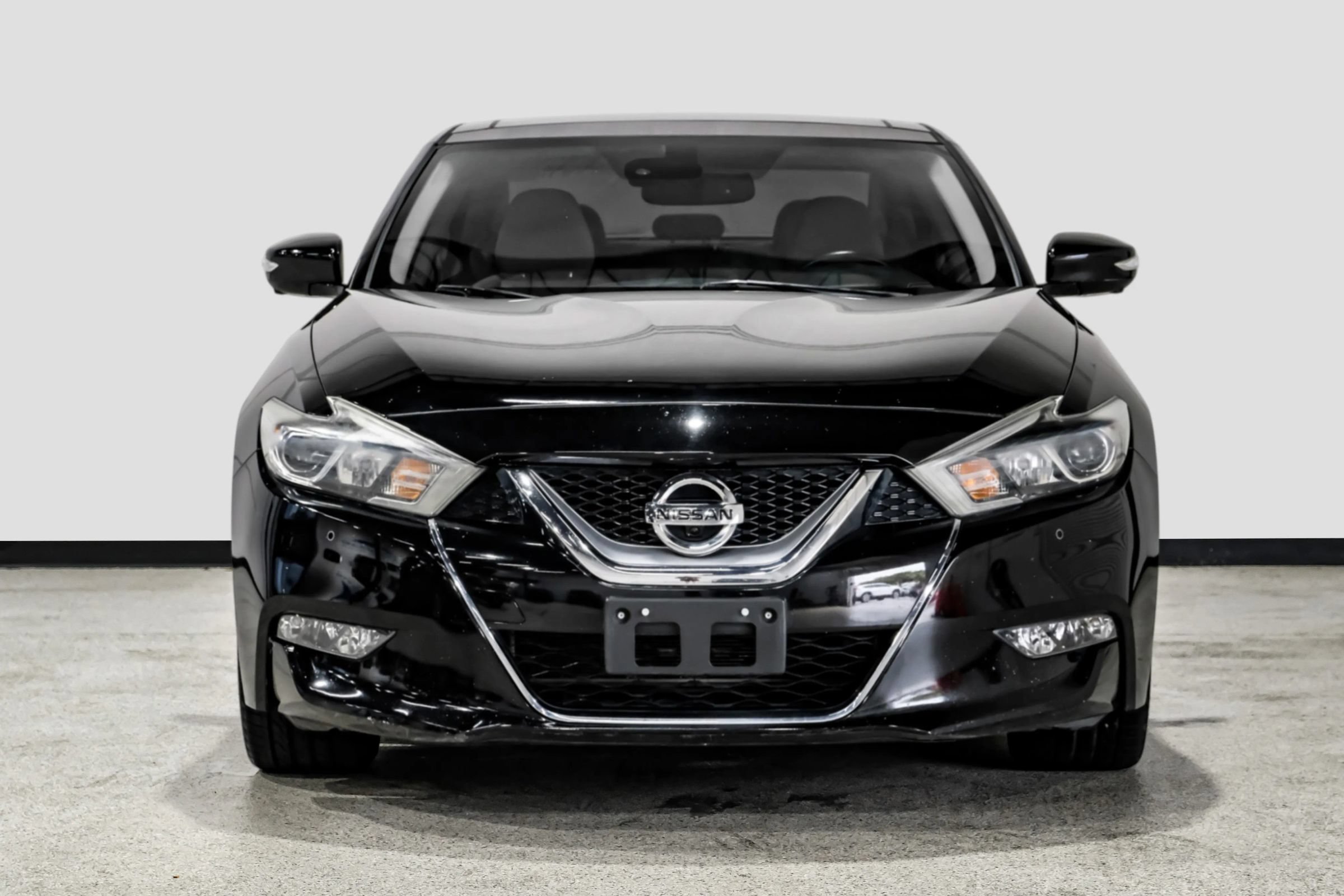 Used 2016 Nissan Maxima Platinum FWD image 3