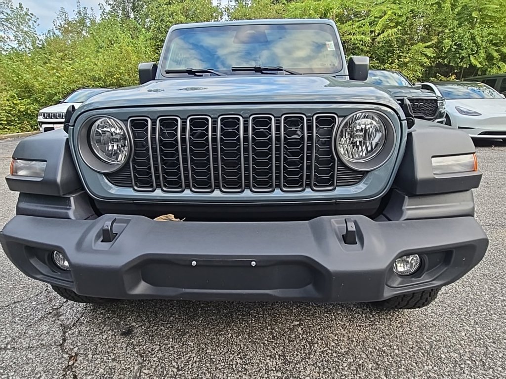 Used 2026 Jeep Wrangler Unlimited Sport AWD/4WD image 13