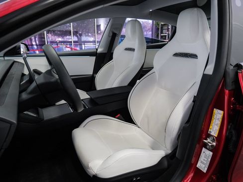 Used 2024 Tesla Model 3 Performance AWD/4WD image 33