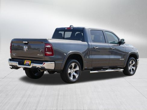 Used 2022 RAM 1500 Laramie AWD/4WD image 7