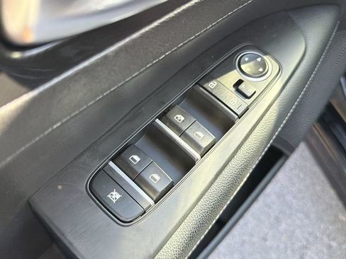 Used 2023 Kia Forte GT-Line w/ GT-Line Premium Package FWD image 22