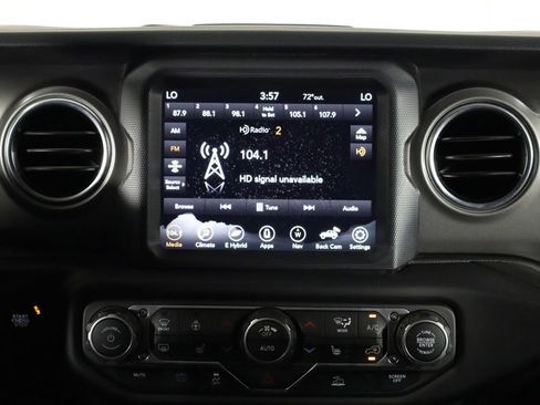 Used 2023 Jeep Wrangler Unlimited Rubicon 4xe w/ Cold Weather Group AWD/4WD image 25