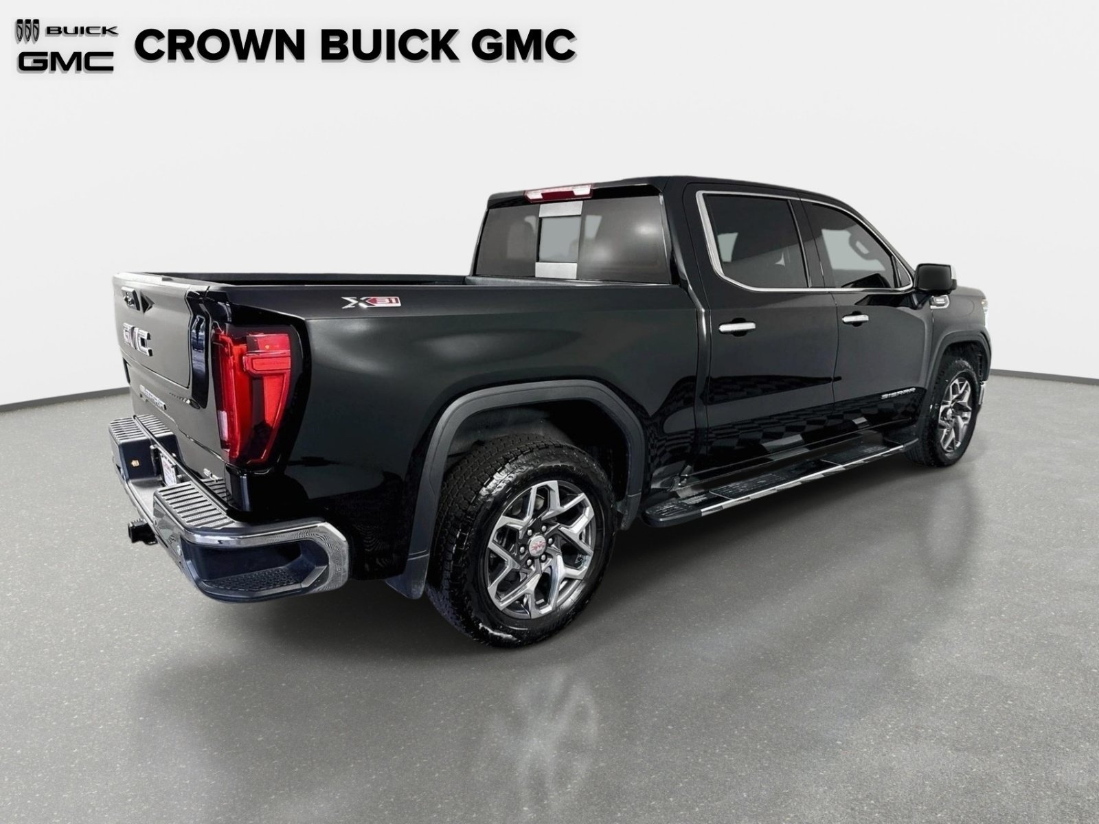 Certified 2026 GMC Sierra 1500 SLT w/ SLT Premium Plus Package AWD/4WD image 5