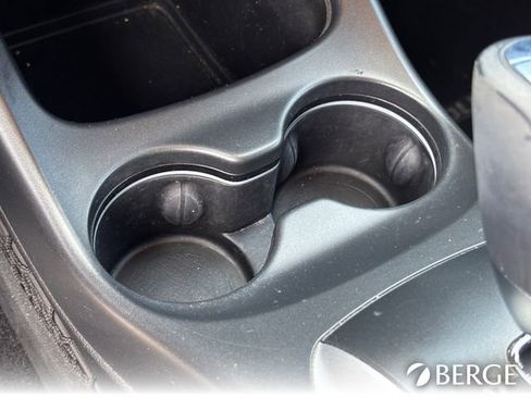 Used 2016 Dodge Journey SXT image 25