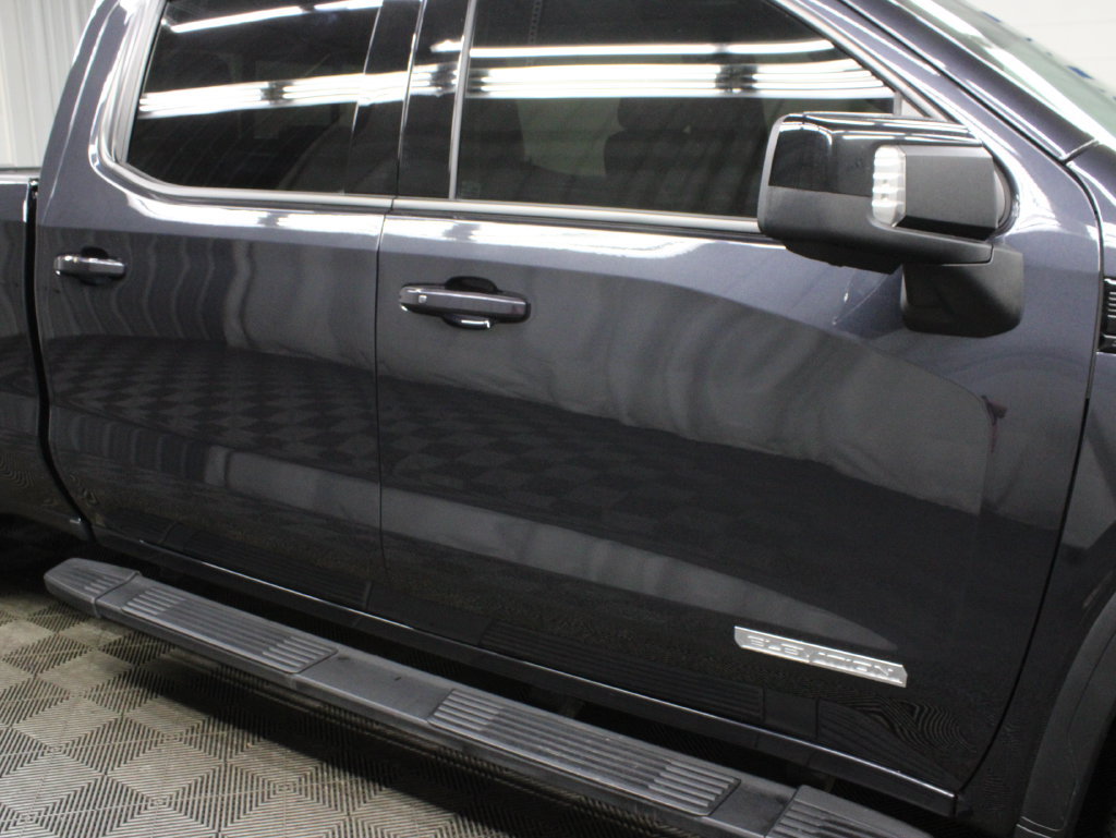 Used 2025 GMC Sierra 1500 Elevation w/ Elevation Premium Package AWD/4WD image 41