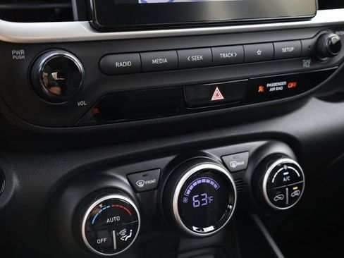 New 2026 Hyundai Venue SEL image 19