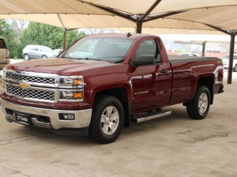 Used 2014 Chevrolet Silverado 1500 LT w/ LT Convenience Package image 4