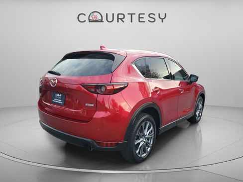 Used 2019 MAZDA CX-5 Signature image 3