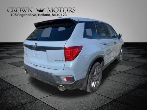 Used 2023 Honda Passport EX-L image 9