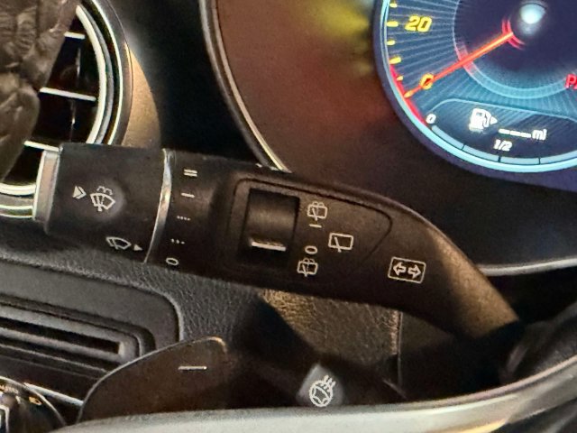 Certified 2022 Mercedes-Benz GLC 300 4MATIC image 22