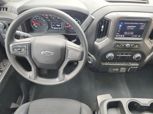 Used 2024 Chevrolet Silverado 1500 Custom Trail Boss w/ LPO, Dark Essentials Package image 11