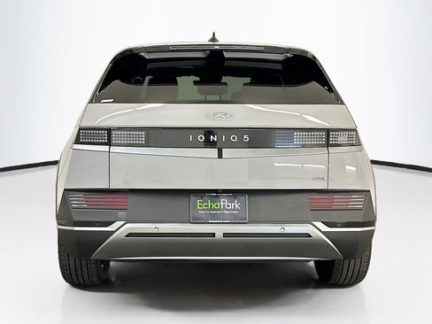 Used 2024 Hyundai Ioniq 5 SEL image 7