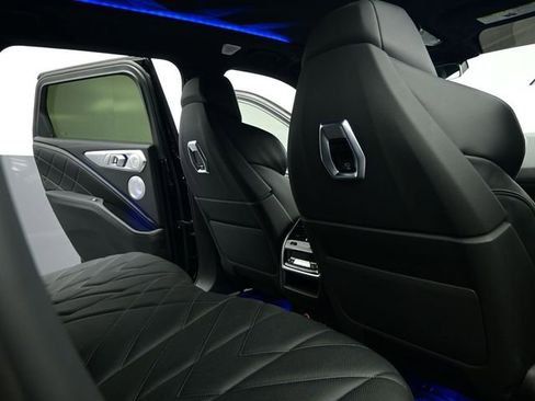Used 2025 BMW XM image 77