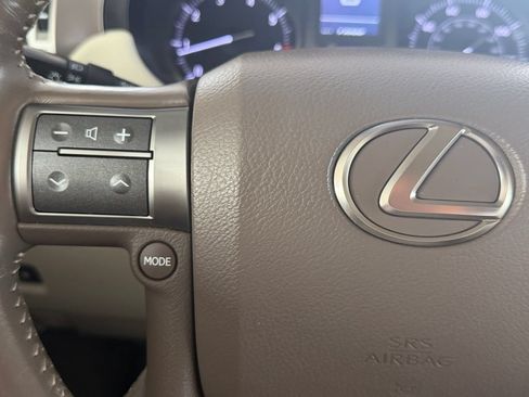 Used 2017 Lexus GX 460 Premium AWD/4WD image 22