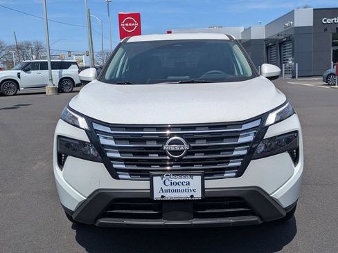 New 2025 Nissan Rogue SV AWD/4WD image 33