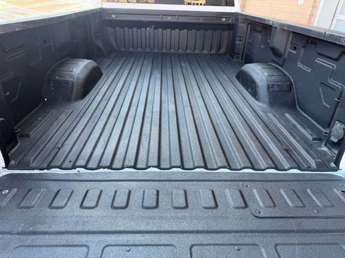 Used 2022 Chevrolet Silverado 2500 LT w/ Convenience Package AWD/4WD image 13