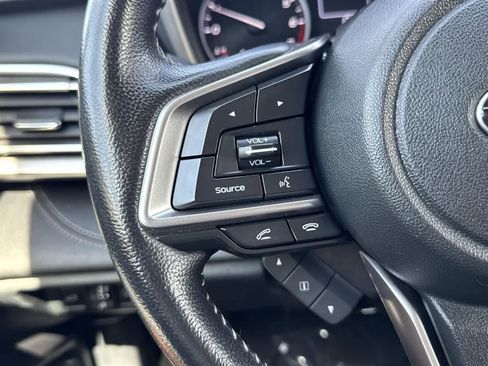 Used 2022 Subaru Outback Limited XT image 11