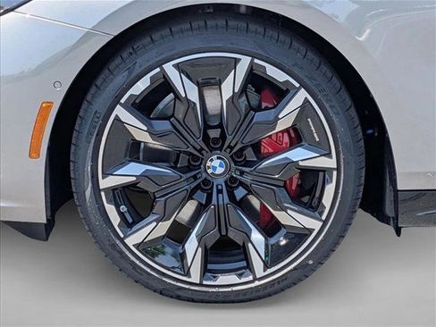New 2026 BMW i5 eDrive40 w/ M Sport Package RWD image 10