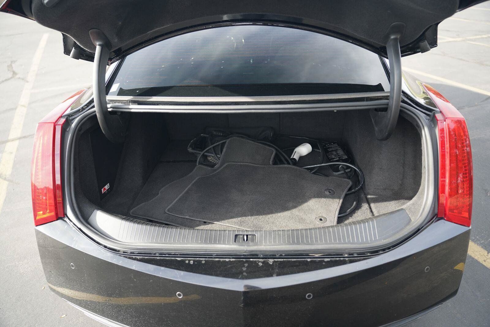 Used 2014 Cadillac ELR w/ Luxury Package FWD image 27