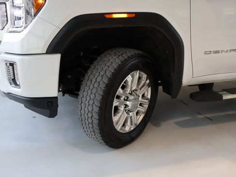 Certified 2023 GMC Sierra 3500 Denali w/ Denali Ultimate Package image 45