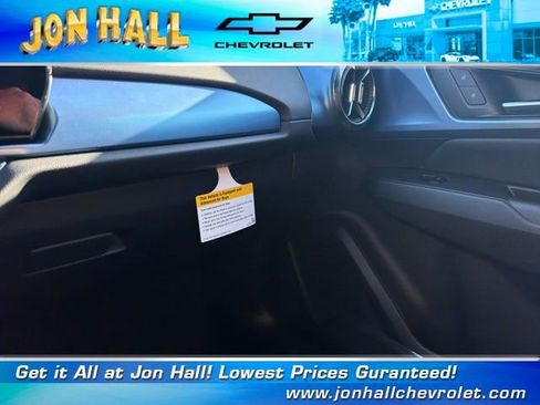 New 2026 Chevrolet Equinox EV LT image 31