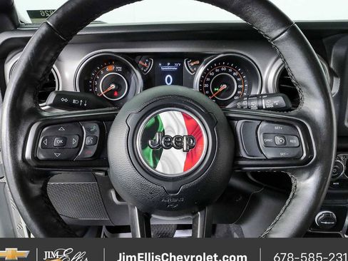 Used 2023 Jeep Wrangler Unlimited Sport AWD/4WD image 8