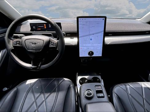 Used 2023 Ford Mustang Mach-E Select RWD image 7